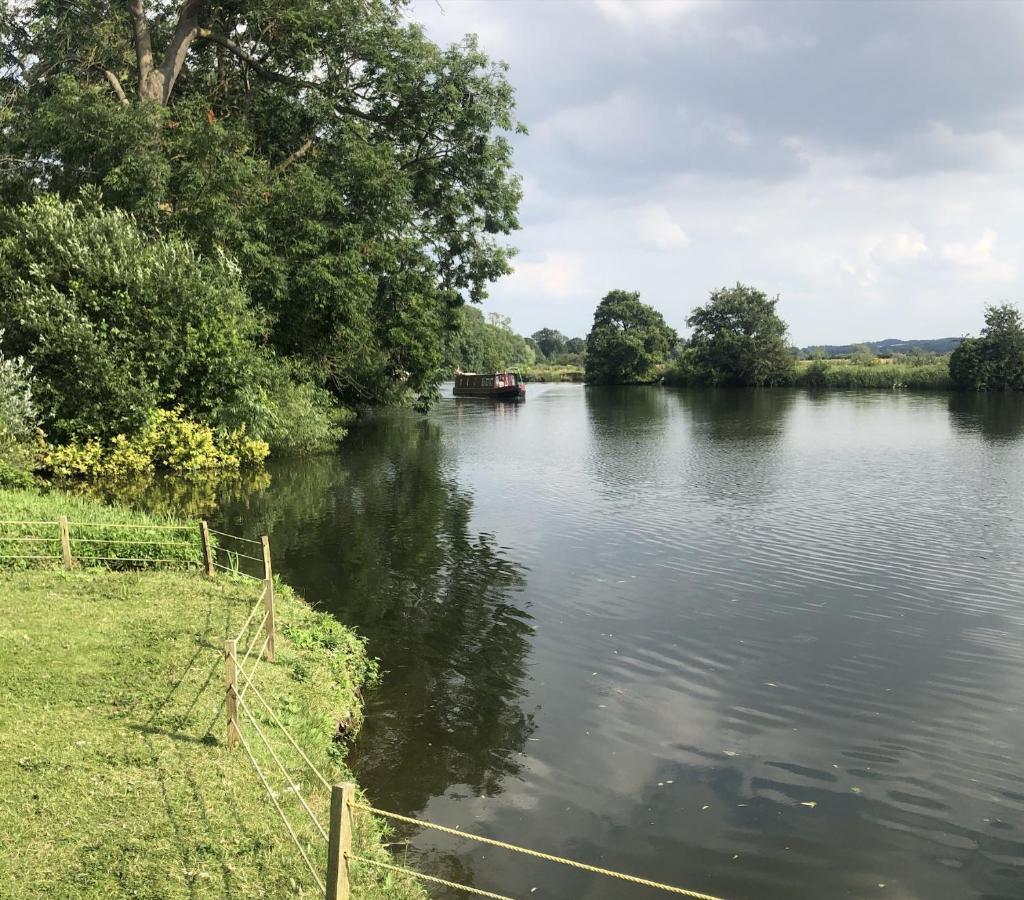 Dinckley Court Boutique Riverside Rooms Abingdon-on-Thames Exteriér fotografie